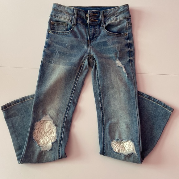 Size 7 Bootcut Bundle of 4  - Old Navy (3) & Mudd (1) - Embellished/Distressed - Picture 10 of 16